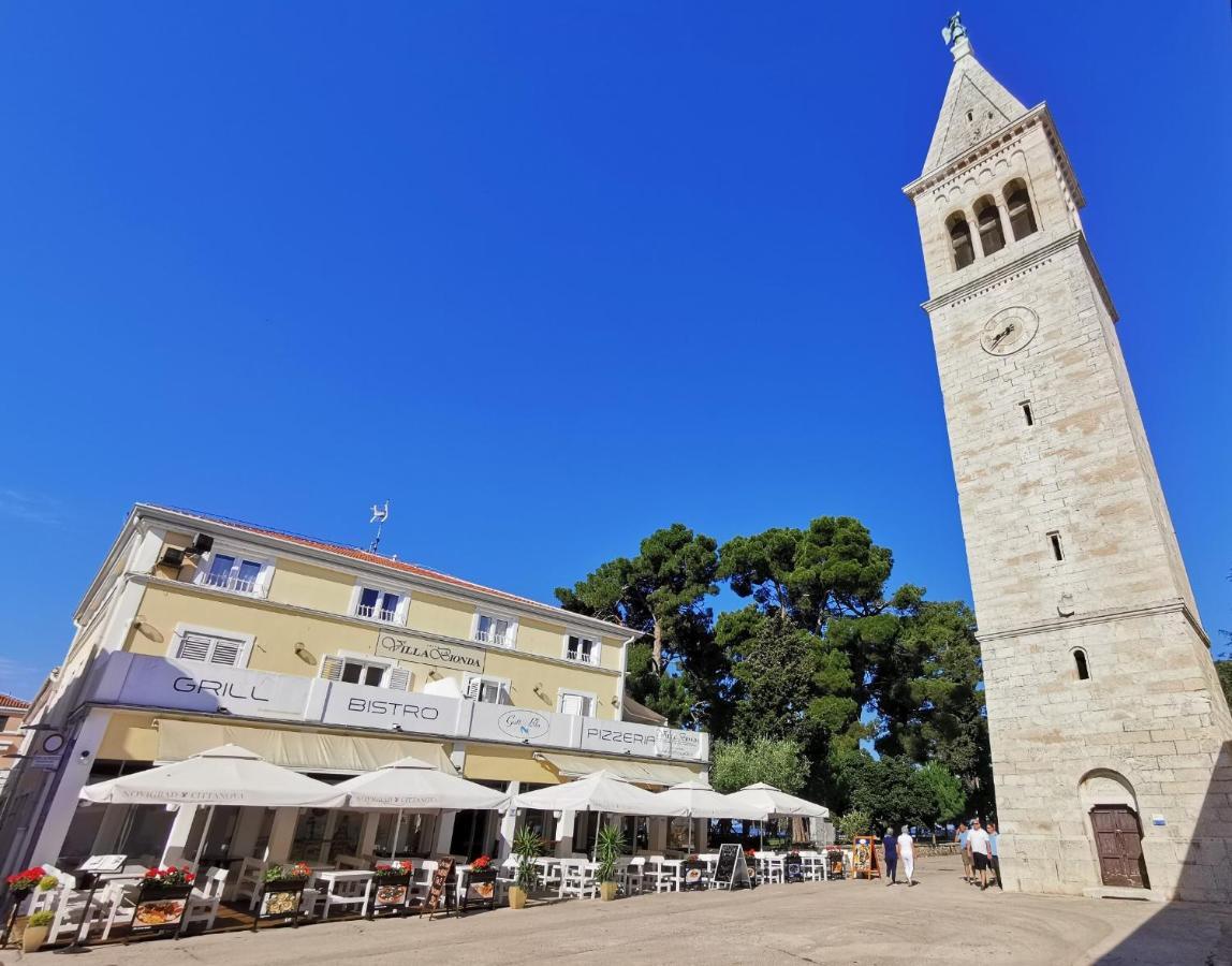 Lara Deluxe Superior 5 Star Apartment, Your Piece Of Heaven By The Sea & Park Novigrad Istria Eksteriør billede