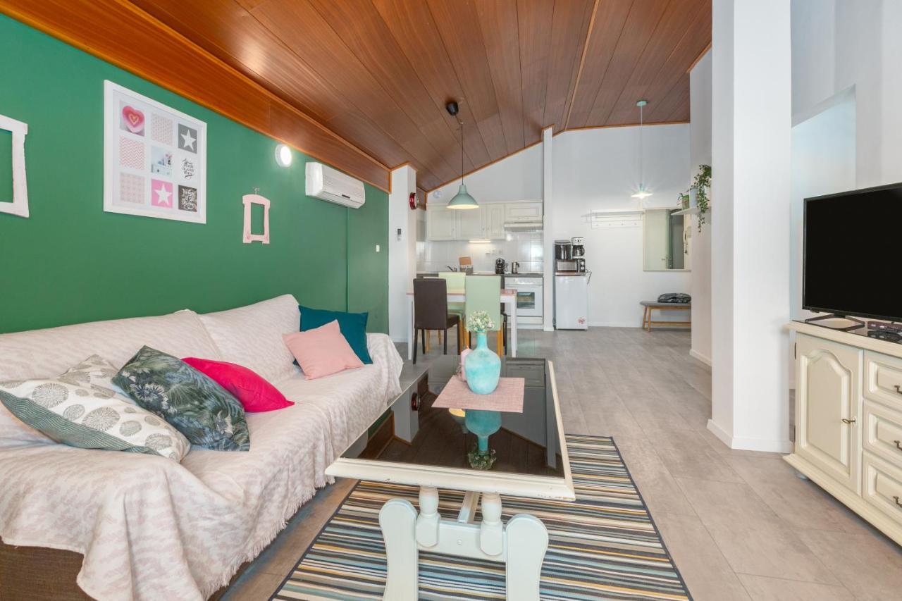 Lara Deluxe Superior 5 Star Apartment, Your Piece Of Heaven By The Sea & Park Novigrad Istria Eksteriør billede
