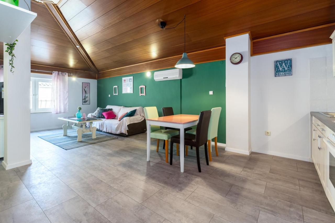 Lara Deluxe Superior 5 Star Apartment, Your Piece Of Heaven By The Sea & Park Novigrad Istria Eksteriør billede